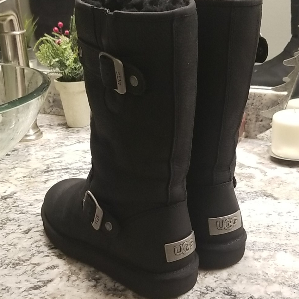 Ugg Sutter Boot - image 4